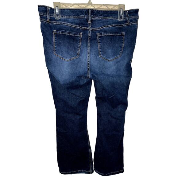 Torrid Jeans Womesn 18W SHORT Bootcut Luxe Slim Boot Mid-Rise Bootcut 18WP 18WS - Picture 6 of 11